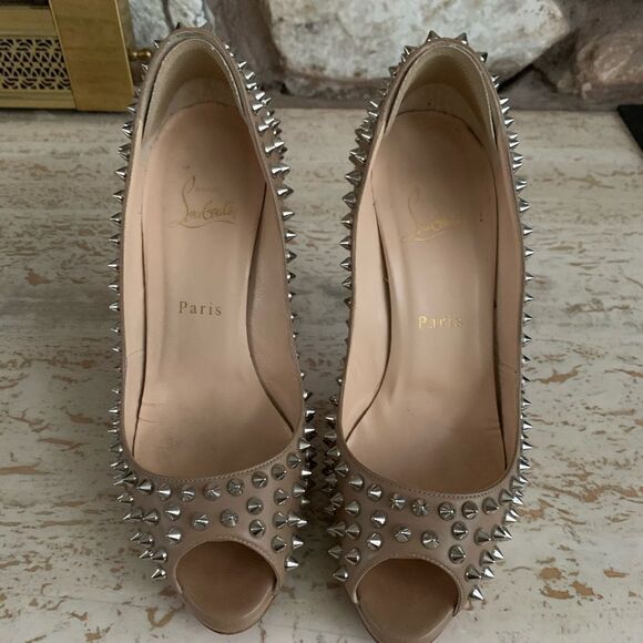 Christian Louboutin spike Yolanda - Picture 1 of 11
